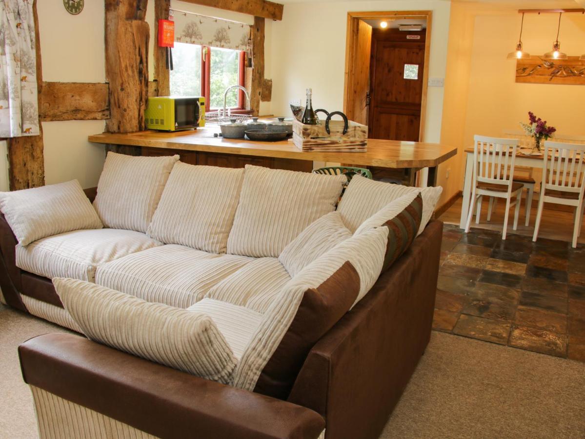 Broughton Stables Villa Montgomery Luaran gambar