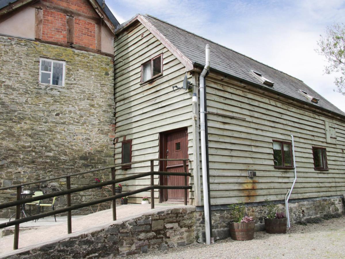 Broughton Stables Villa Montgomery Luaran gambar