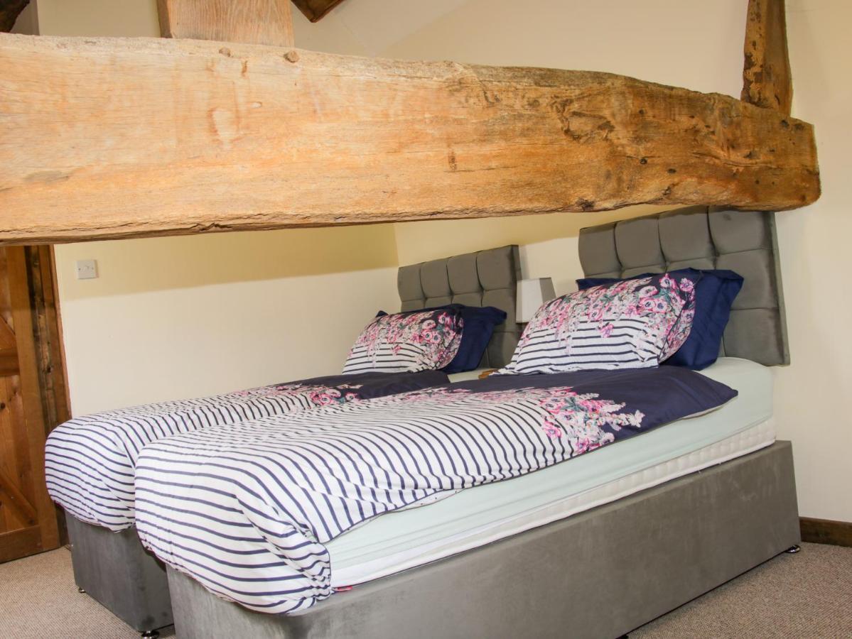 Broughton Stables Villa Montgomery Luaran gambar